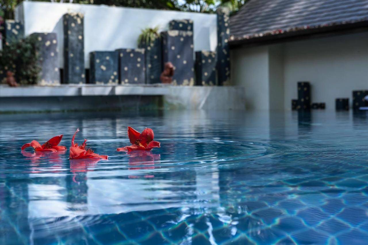 Lanna Dusita Riverside Boutique Resort Chiang Mai Exterior foto